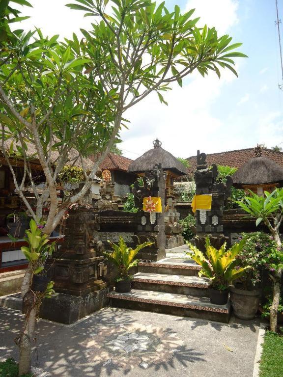 Ubud Tri Upasedana House 2 Hotel เตกากาลัง ภายนอก รูปภาพ